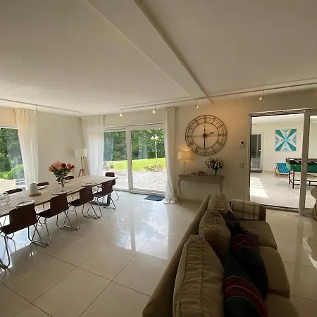 Villa Chalhay *
